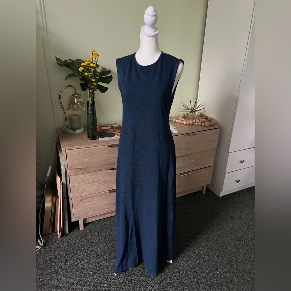 Modest Blue Dark Denim Column A-Line Sleeveless Round-Neck Maxi Casual Dress S